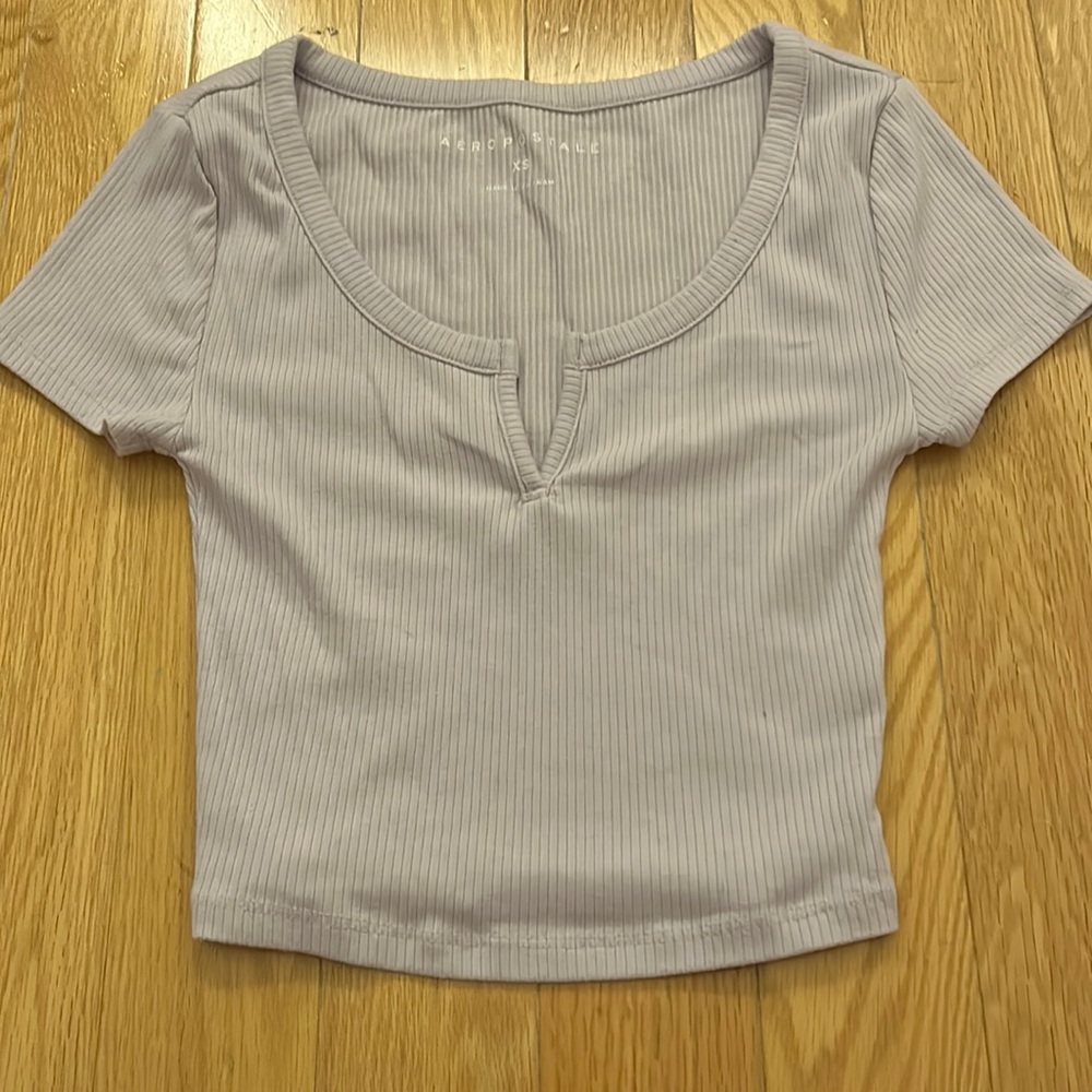 lavender key hole tshirt